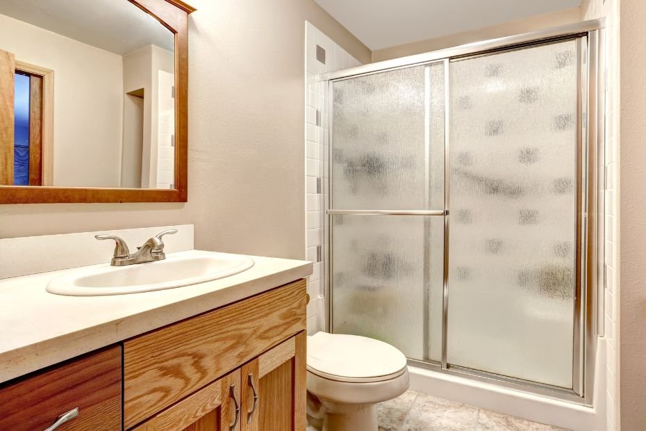 Modern Bathroom door design 11 Frosted glass bathroom doors