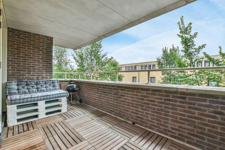 Brick Balcony railing design