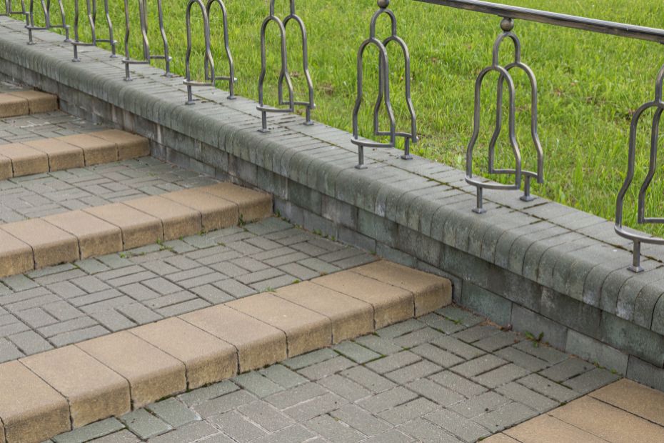 steel railing pattern