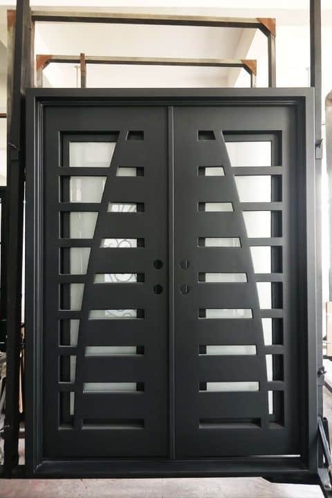 Modern Iron door designs for main door of your home 19 iron double door design