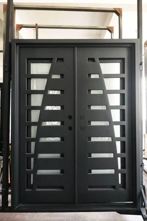 Modern Iron door designs for main door of your home 20 iron double door design